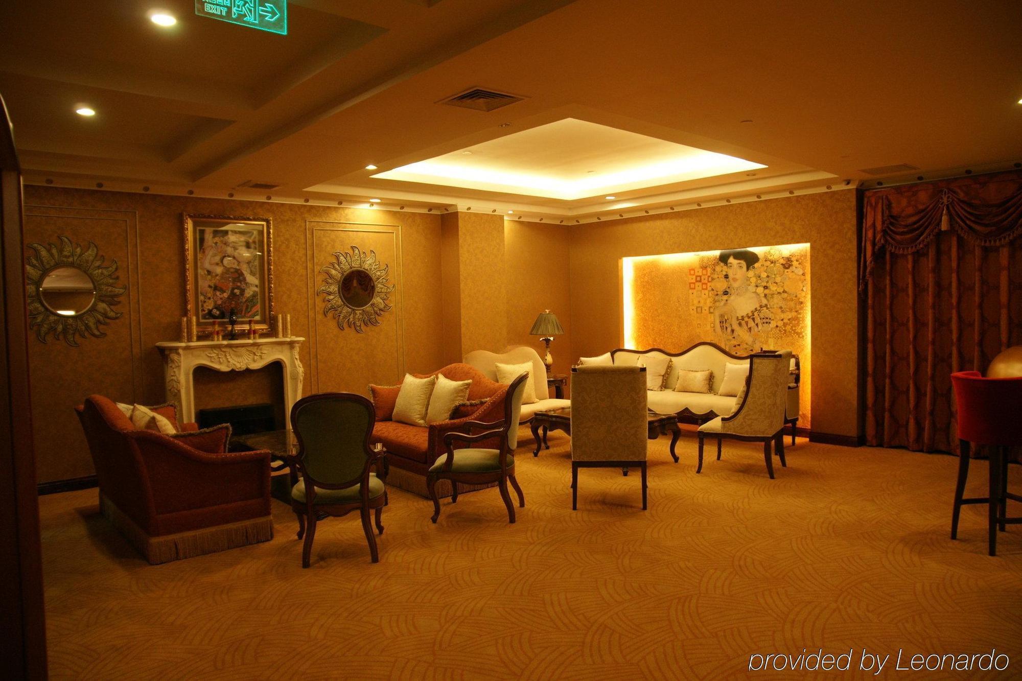 Beijing Schonbrunn Hotel Interior photo